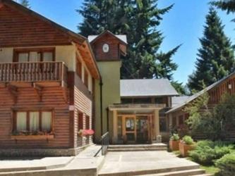 Conflicto municipal en Villa La Angostura: dictan conciliación obligatoria mientras sigue el reclamo de trabajadores