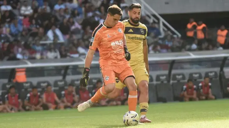 Con dos polémicas en el VAR: Boca le ganó a Central Córdoba