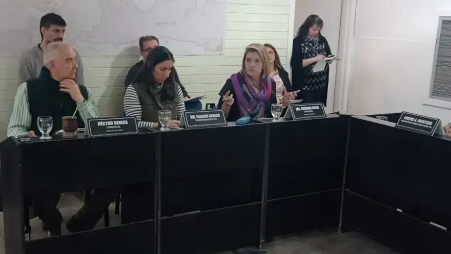 Escuelas en crisis en Villa La Angostura: concejales denuncian abandono y falta de respuestas