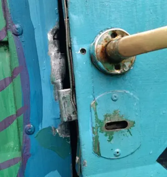 Preocupación en Angostura: roban y vandalizan radio comunitaria El Orejano .