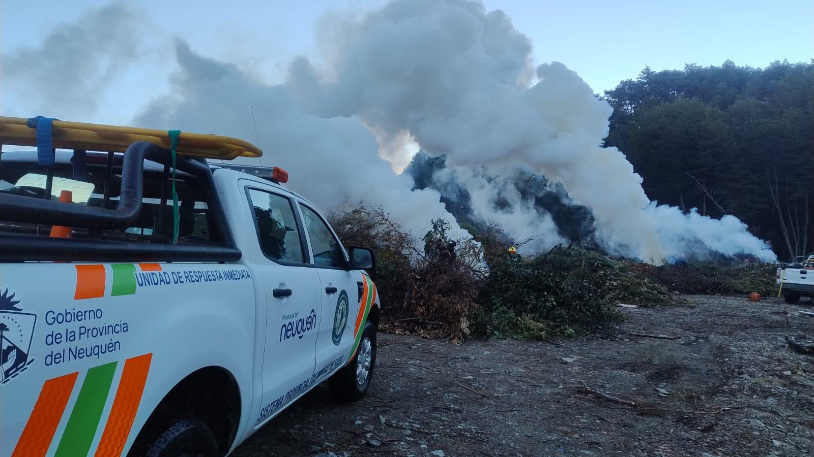 Comenzaron las quemas controladas en Villa La Angostura para prevenir incendios forestales
