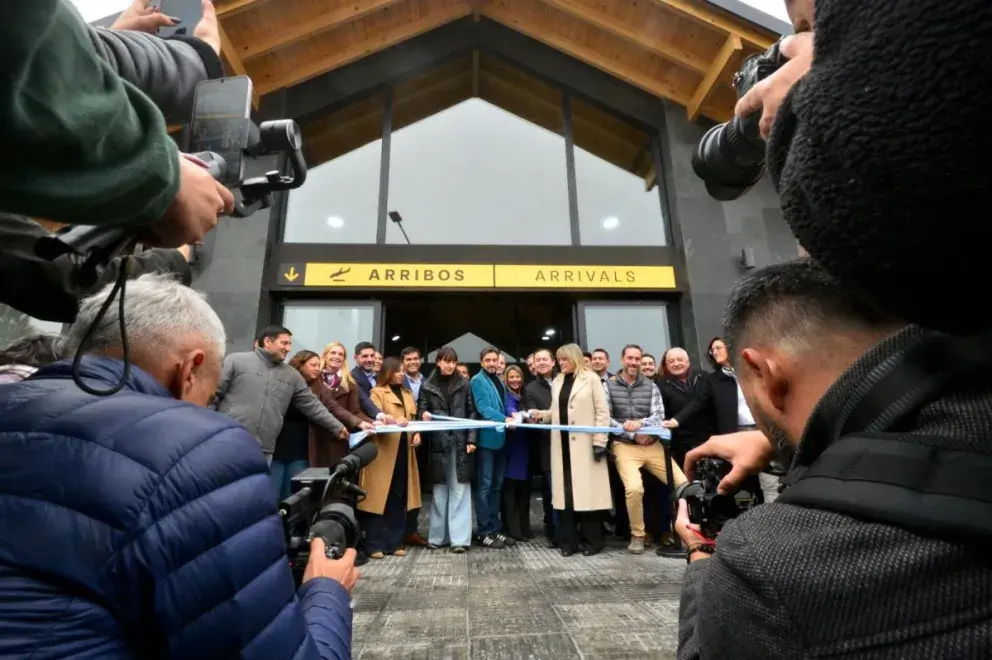 Quedó inaugurada la ampliación del Aeropuerto Chapelco y refuerza la conectividad de la Región de los Lagos del Sur