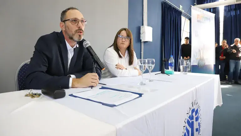 Lopes: “El acuerdo salarial es un alivio, pero no cumple la totalidad de la ley de financiamiento universitario”