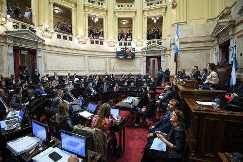 Los senadores nacionales cobrarán casi $12 millones mensuales tras una nueva actualización salarial