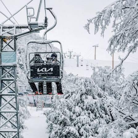 La nieve renueva las expectativas: Villa La Angostura se ilusiona con una temporada de invierno que podría extenderse